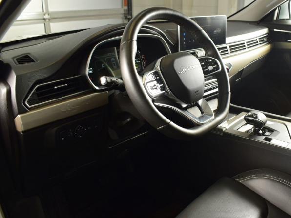 JETOUR X70 I Рестайлинг 2 с пробегом 2024 года, цена 1 934 995 рублей, 16751 км, внедорожник, Автокод Объявления