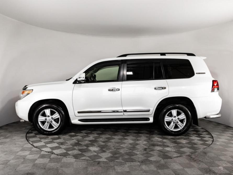 Toyota Land Cruiser 200 Series Рестайлинг 1 Санкт-Петербург  - изображение 9