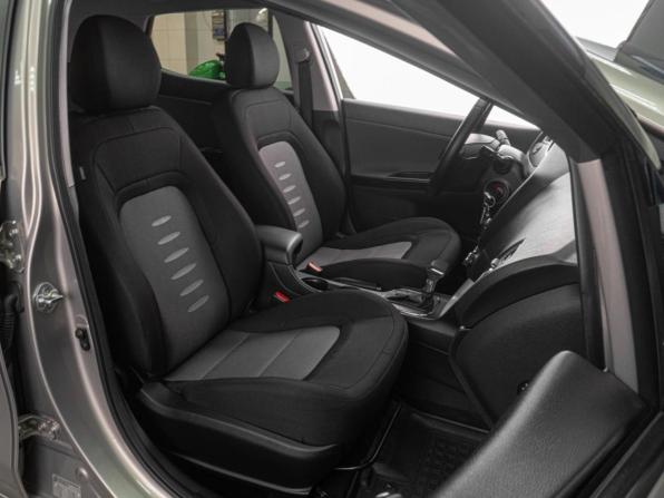 Kia Ceed II с пробегом 2015 года, цена 1 349 000 рублей, 87381 км, хэтчбек, Автокод Объявления