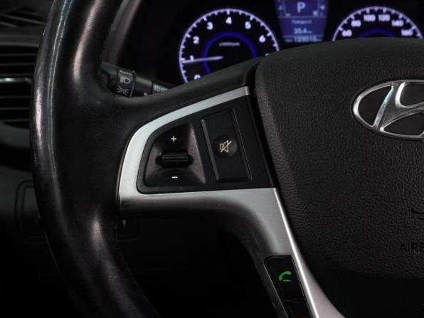 Hyundai Solaris I с пробегом 2013 года, цена 987 000 рублей, 123015 км, седан, Автокод Объявления