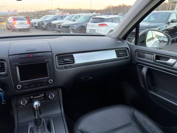Volkswagen Touareg II с пробегом 2013 года, цена 1 895 000 рублей, 216000 км, внедорожник, Автокод Объявления