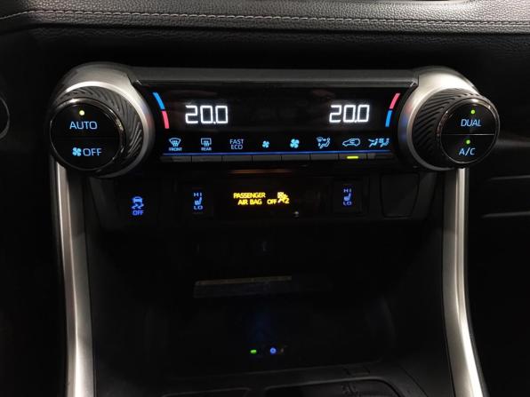 Toyota RAV4 V (XA50) с пробегом 2020 года, цена 3 700 000 рублей, 94388 км, внедорожник, Автокод Объявления