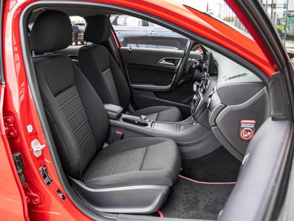 Mercedes-Benz A-Класс III (W176) с пробегом 2015 года, цена 1 620 000 рублей, 86100 км, хэтчбек, Автокод Объявления