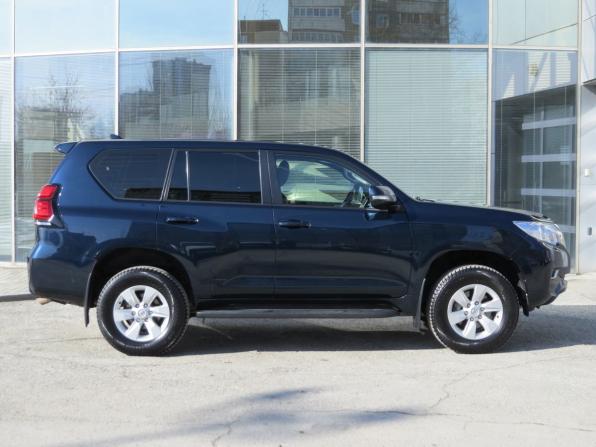 Toyota Land Cruiser Prado 150 Series Рестайлинг 3 с пробегом 2021 года, цена 4 899 000 рублей, 130000 км, внедорожник, Автокод Объявления