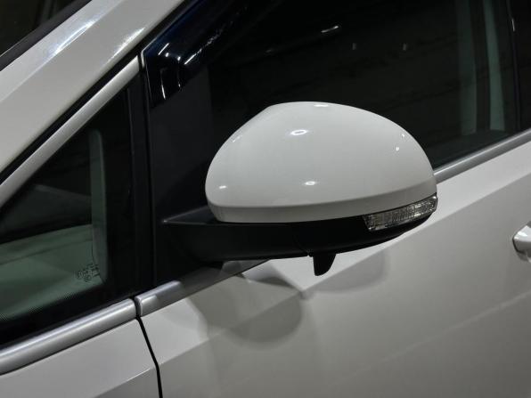 Volkswagen Sharan II с пробегом 2011 года, цена 1 445 000 рублей, 117397 км, минивэн, Автокод Объявления