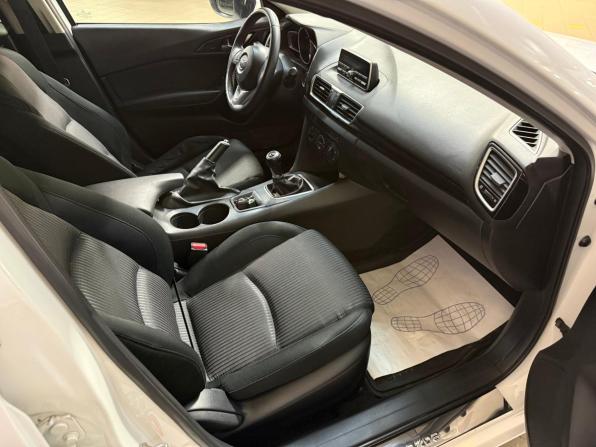 Mazda 3 III (BM) с пробегом 2014 года, цена 1 258 000 рублей, 148250 км, седан, Автокод Объявления
