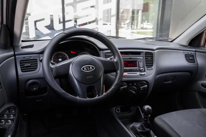 Kia Rio II Рестайлинг с пробегом 2010 года, цена 499 000 рублей, 138000 км, седан, Автокод Объявления