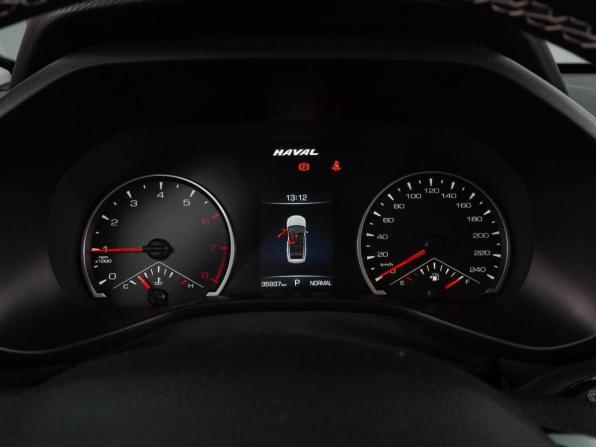 Haval Jolion I с пробегом 2022 года, цена 1 799 000 рублей, 35937 км, внедорожник, Автокод Объявления