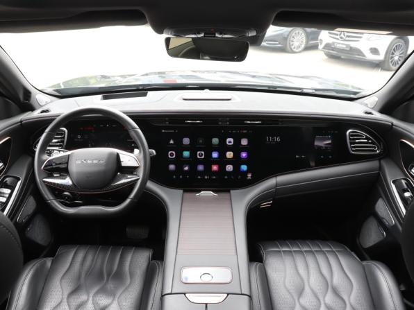 Exeed VX I Рестайлинг с пробегом 2024 года, цена 3 689 000 рублей, 51849 км, внедорожник, Автокод Объявления
