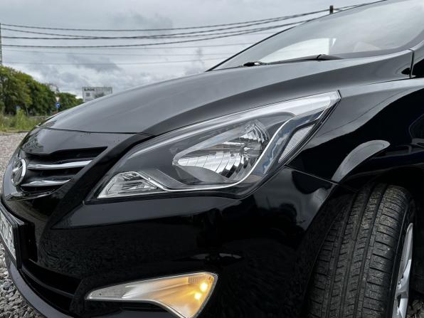 Hyundai Solaris I Рестайлинг с пробегом 2015 года, цена 799 000 рублей, 225312 км, седан, Автокод Объявления