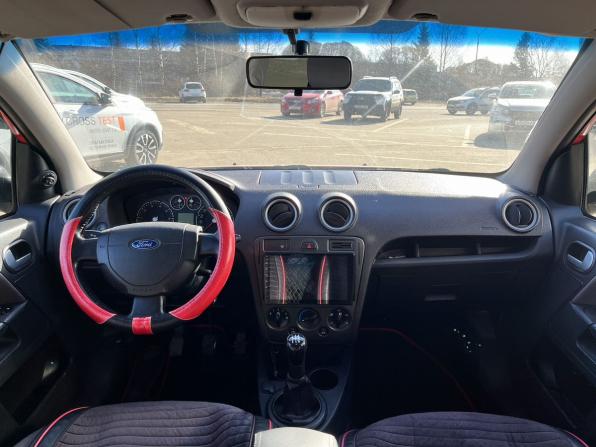 Ford Fusion I Рестайлинг с пробегом 2007 года, цена 219 000 рублей, 287959 км, хэтчбек, Автокод Объявления