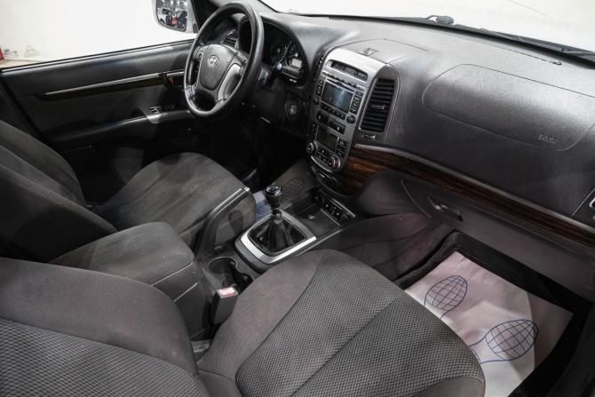 Hyundai Santa Fe II Рестайлинг с пробегом 2011 года, цена 1 449 000 рублей, 260000 км, внедорожник, Автокод Объявления