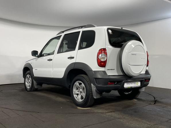 Chevrolet Niva I Рестайлинг с пробегом 2018 года, цена 779 900 рублей, 95559 км, внедорожник, Автокод Объявления