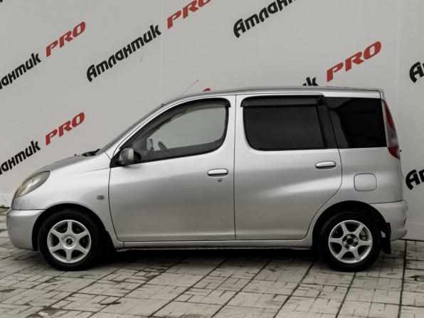 Toyota FunCargo с пробегом 2002 года, цена 420 000 рублей, 216994 км, минивэн, Автокод Объявления