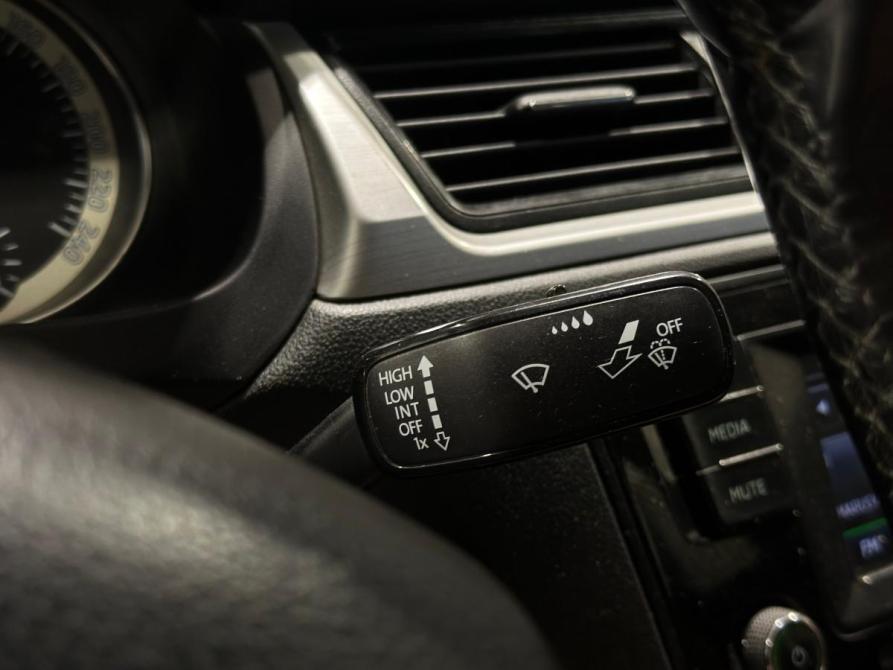 Skoda Rapid I Челябинск  - изображение 18
