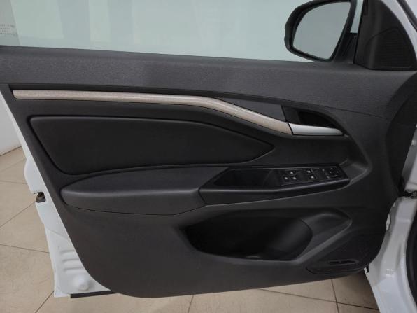 Lada (ВАЗ) Vesta I с пробегом 2017 года, цена 825 000 рублей, 119534 км, седан, Автокод Объявления
