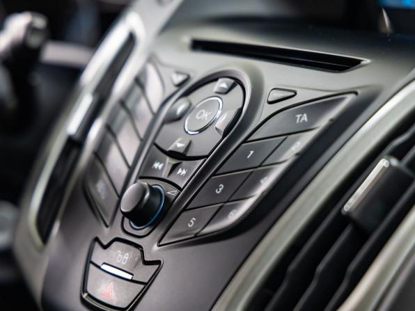 Ford Focus III с пробегом 2012 года, цена 878 000 рублей, 115207 км, универсал, Автокод Объявления