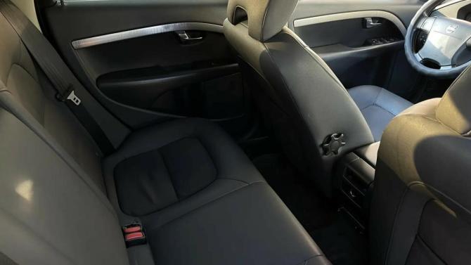 Volvo XC70 II с пробегом 2007 года, цена 945 000 рублей, 259231 км, универсал, Автокод Объявления