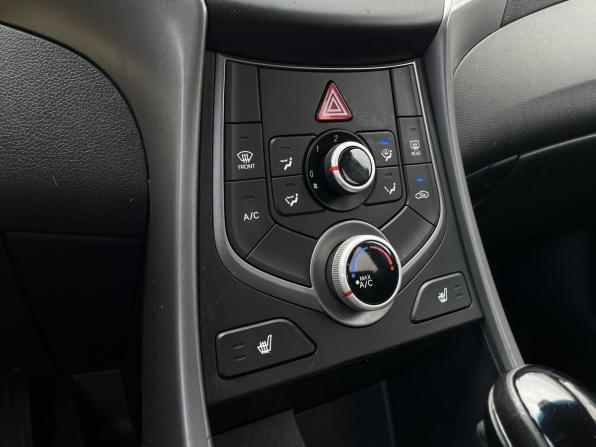 Hyundai Elantra V (MD) с пробегом 2014 года, цена 999 000 рублей, 222376 км, седан, Автокод Объявления