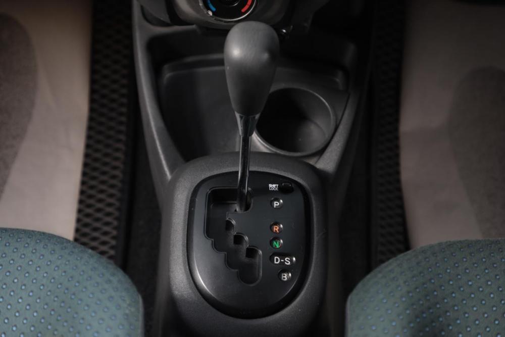 Toyota Vitz II (XP90) Новосибирск  - изображение 13
