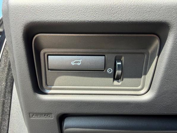 Land Rover Range Rover Evoque I с пробегом 2015 года, цена 1 915 000 рублей, 135000 км, внедорожник, Автокод Объявления