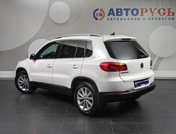 Volkswagen Tiguan I Рестайлинг с пробегом 2013 года, цена 1 377 000 рублей, 179565 км, внедорожник, Автокод Объявления