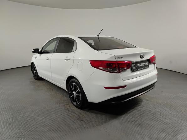 Kia Rio III Рестайлинг с пробегом 2016 года, цена 910 000 рублей, 164720 км, седан, Автокод Объявления