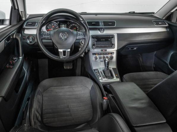 Volkswagen Passat B7 с пробегом 2013 года, цена 1 265 000 рублей, 167144 км, седан, Автокод Объявления