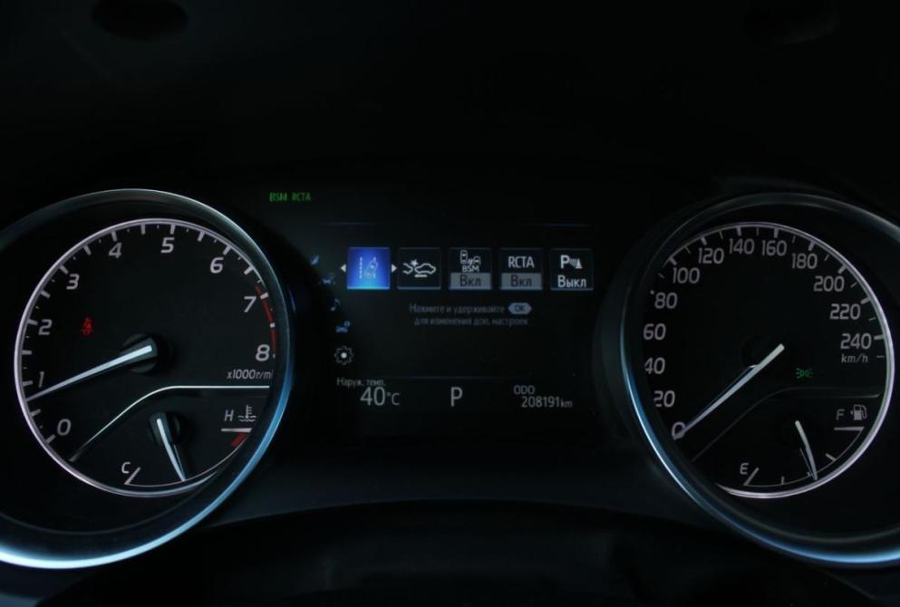Toyota Camry VII (XV50) Рестайлинг 2 Саратов  - изображение 13