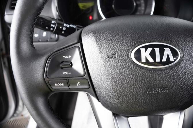 Kia Rio III с пробегом 2013 года, цена 699 000 рублей, 232102 км, седан, Автокод Объявления