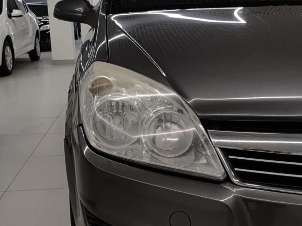 Opel Astra H Рестайлинг с пробегом 2008 года, цена 440 000 рублей, 234445 км, седан, Автокод Объявления