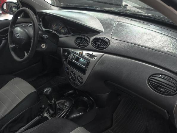 Ford Focus I Рестайлинг с пробегом 2004 года, цена 289 000 рублей, 182000 км, седан, Автокод Объявления