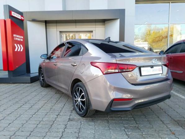 Hyundai Solaris II с пробегом 2019 года, цена 1 300 941 рубль, 155343 км, седан, Автокод Объявления