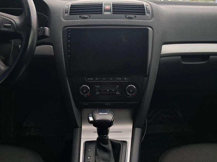 Skoda Octavia II (A5) Рестайлинг Санкт-Петербург  - изображение 16