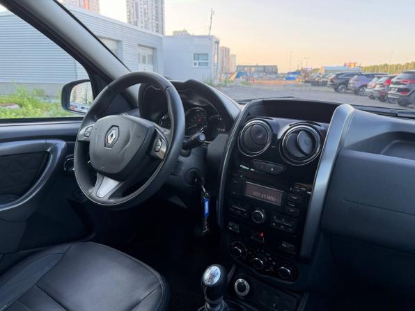 Renault Duster I Рестайлинг с пробегом 2015 года, цена 1 020 000 рублей, 176727 км, внедорожник, Автокод Объявления