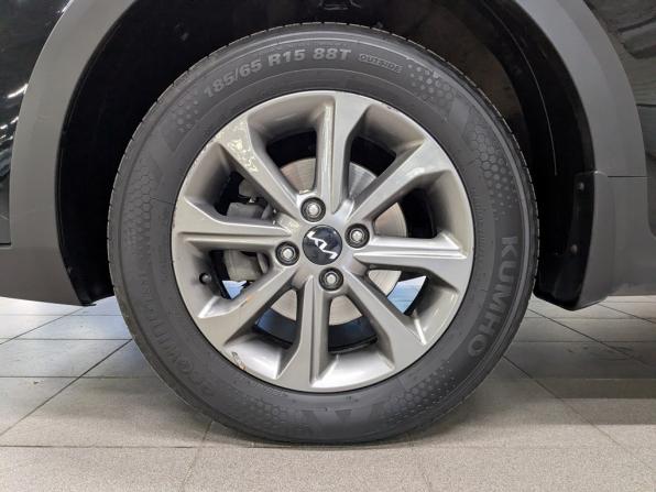 Kia Rio IV Рестайлинг с пробегом 2021 года, цена 1 760 000 рублей, 113102 км, хэтчбек, Автокод Объявления
