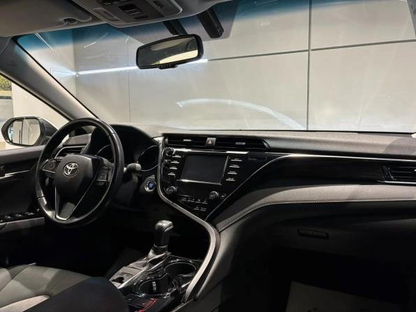 Toyota Camry VIII (XV70) с пробегом 2021 года, цена 2 399 000 рублей, 98000 км, седан, Автокод Объявления