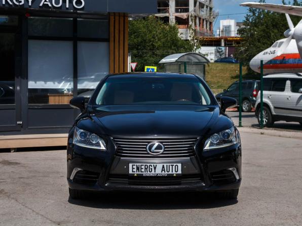 Lexus LS IV Рестайлинг 2 с пробегом 2012 года, цена 1 990 000 рублей, 243589 км, седан, Автокод Объявления