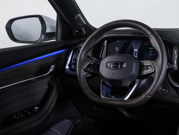 Geely Monjaro I Рестайлинг 2 (China Market) с пробегом 2026 года, цена 3 950 000 рублей, 11810 км, внедорожник, Автокод Объявления