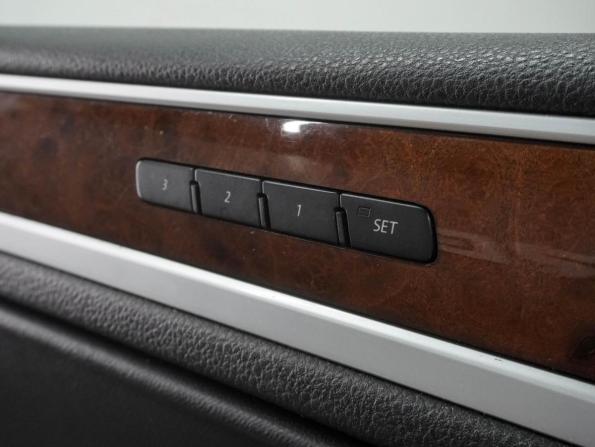 Volkswagen Touareg II с пробегом 2014 года, цена 2 399 000 рублей, 298518 км, внедорожник, Автокод Объявления