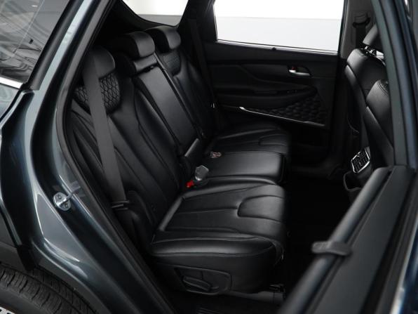 Hyundai Santa Fe IV с пробегом 2018 года, цена 2 798 444 рубля, 120090 км, внедорожник, Автокод Объявления