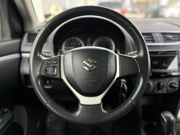 Suzuki Swift IV с пробегом 2011 года, цена 745 000 рублей, 209000 км, хэтчбек, Автокод Объявления