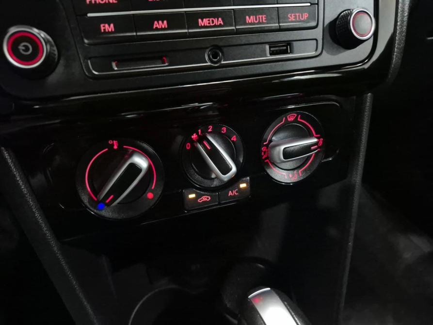 Volkswagen Polo V Рестайлинг Альметьевск  - изображение 21