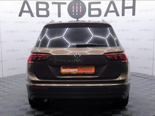 Volkswagen Tiguan II с пробегом 2019 года, цена 2 064 000 рублей, 173520 км, внедорожник, Автокод Объявления