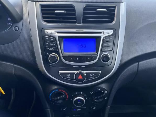 Hyundai Solaris I с пробегом 2012 года, цена 739 000 рублей, 145192 км, седан, Автокод Объявления