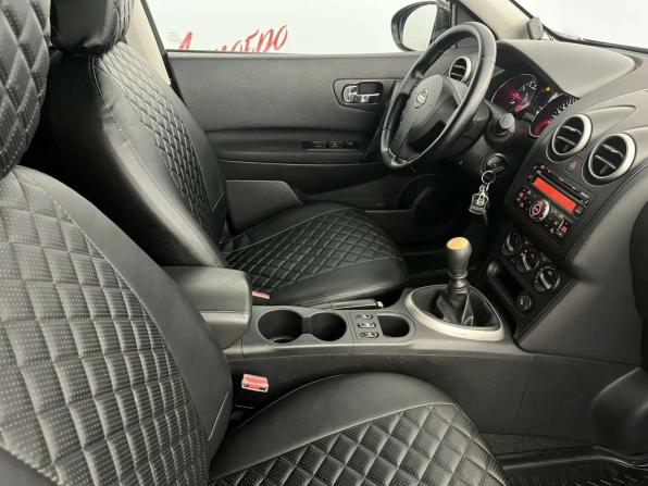 Nissan Qashqai I Рестайлинг с пробегом 2011 года, цена 925 000 рублей, 197000 км, внедорожник, Автокод Объявления