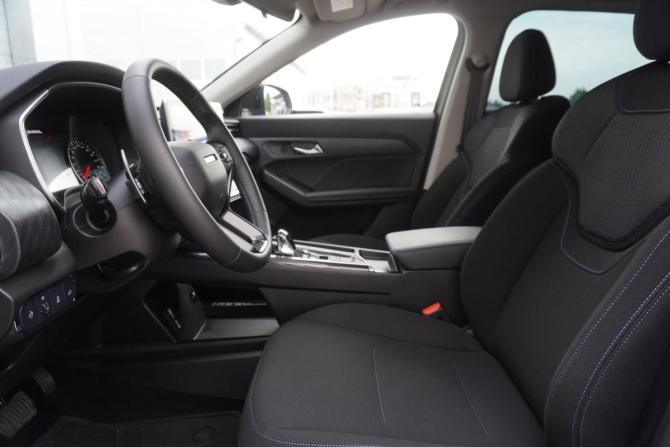 Haval Jolion I Рестайлинг 2 с пробегом 2026 года, цена 2 432 000 рублей, 2732 км, внедорожник, Автокод Объявления
