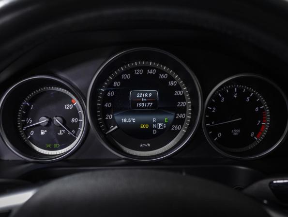 Mercedes-Benz E-Класс IV (W212 S212 C207) Рестайлинг с пробегом 2015 года, цена 2 155 896 рублей, 193177 км, седан, Автокод Объявления