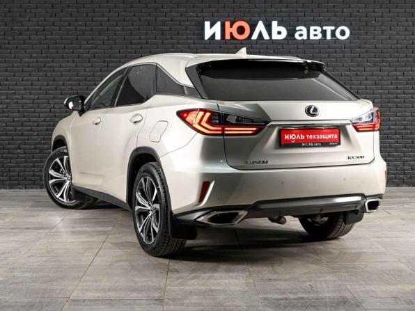 Lexus RX IV с пробегом 2018 года, цена 4 000 000 рублей, 166106 км, внедорожник, Автокод Объявления