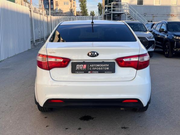 Kia Rio III с пробегом 2014 года, цена 650 000 рублей, 302705 км, седан, Автокод Объявления